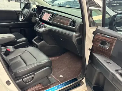 Honda Elysion 2019, 125000 км, за 101800 CNY - фото 6