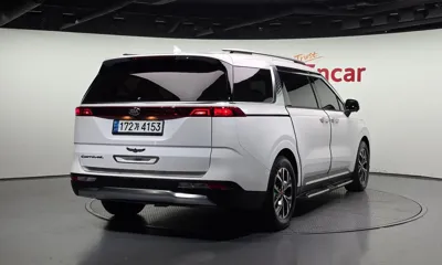 Kia Canival 2021, 30166 км, за 28000000 KRW