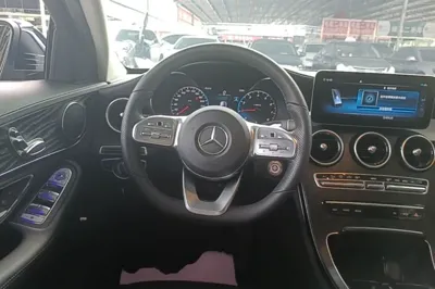Mercedes-Benz C-Class 2020, 73300 км, за 133225.73 CNY - фото 13