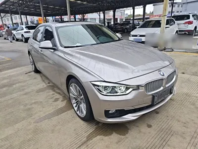 BMW 3 Series 2019, 90300 км, за 80300 CNY