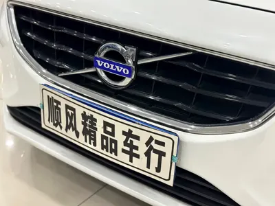 Volvo V40 2016, 50000 км, за 48000 CNY - фото 26