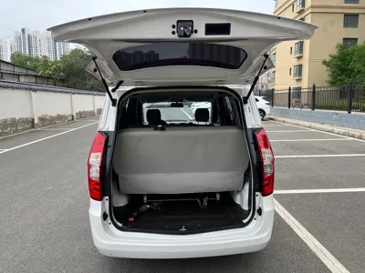 Wuling Hongguang 2025, 3000 км, за 42800 CNY - фото 11