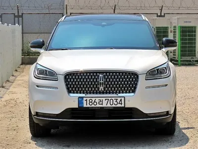 Lincoln Corsair · 2021 год