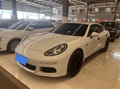 Porsche Panamera · 2016 год