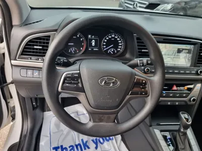 Hyundai Avante 2017, 65844 км, за 10300000 KRW - фото 12