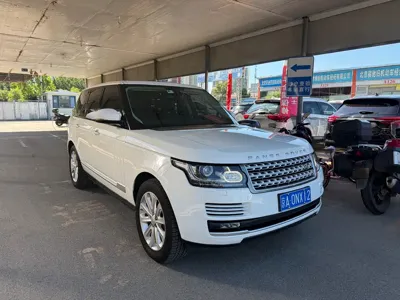 Land Rover Range Rover 2017, 140000 км, за 388000 CNY