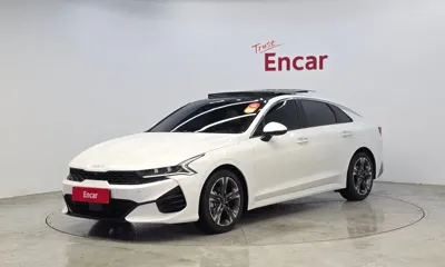 Kia K5 · 2023 год