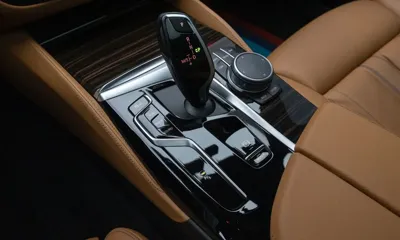 BMW 5-Series 2022, 74403 км, за 34900000 KRW - фото 9