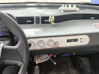 Wuling MINIEV 2023, 27799 км, за 21900 CNY - фото 6