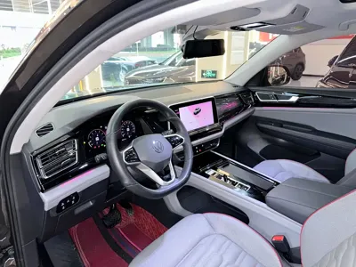 Volkswagen Tiguan X 2022, 80000 км, за 138800 CNY - фото 7