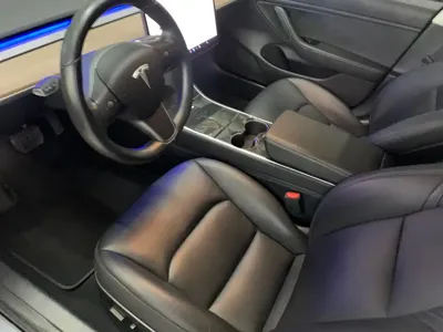 Tesla Model 3 2019, 57000 км, за 97100 CNY - фото 6