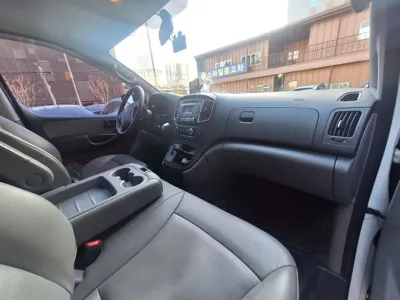 Hyundai Starex 2017, 76000 км, за 12900000 KRW - фото 7