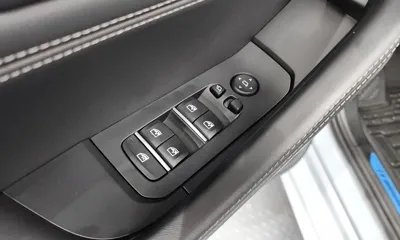 BMW X6 2024, 25690 км, за 109000000 KRW - фото 40