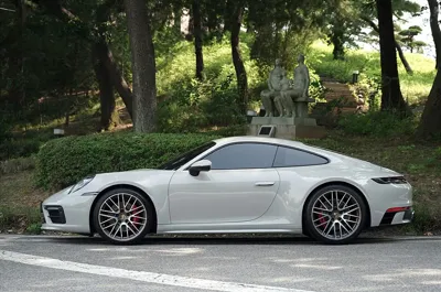 Porsche 911 2021, 37275 км, за 140000000 KRW