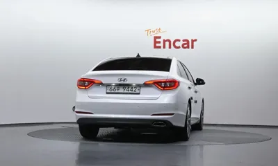 Hyundai Sonata 2016, 112486 км, за 9000000 KRW