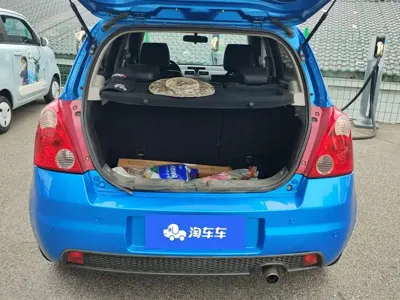 Suzuki Swift 2012, 123000 км, за 12000 CNY