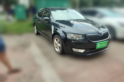 Skoda Octavia 2015, 184899 км, за 25071.4 CNY