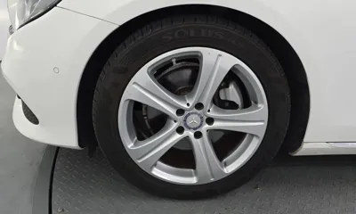 Mercedes-Benz E-Class 2017, 117141 км, за 17200000 KRW - фото 5