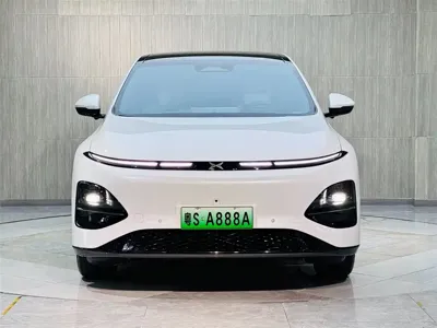 Xpeng G6 2023, 40000 км, за 119800 CNY