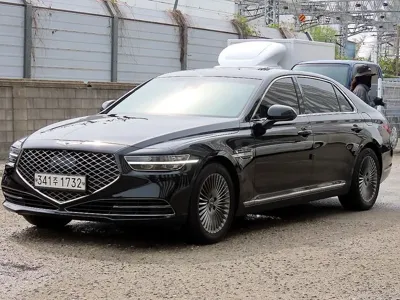 Genesis G90 2021, 158502 км, за 25200000 KRW