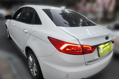 Ford Escort 2019, 22700 км, за 34256.11 CNY