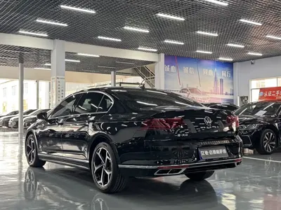 Volkswagen Magotan 2023, 19000 км, за 124800 CNY
