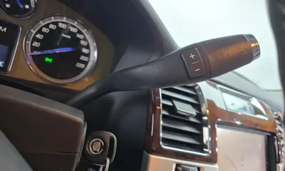 Cadillac Escalade 2012, 216665 км, за 9200000 KRW - фото 9