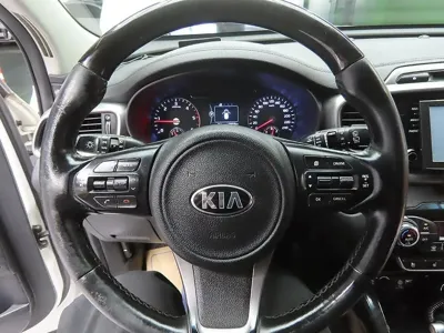 Kia Sorento 2015, 176856 км, за 9500000 KRW - фото 12