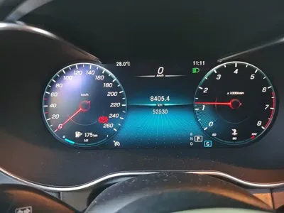 Mercedes-Benz GLC 2021, 52500 км, за 175000 CNY - фото 12