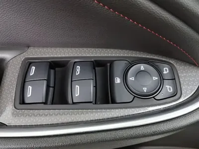 Chevrolet Malibu XL 2019, 44100 км, за 49800 CNY - фото 9