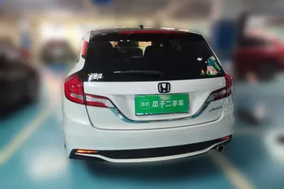 Honda Jade 2017, 89200 км, за 62793.71 CNY