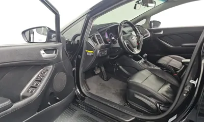 Kia K3 2014, 157407 км, за 99990000 KRW - фото 10
