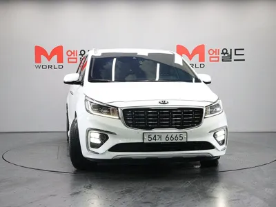 Kia Canival 2019, 173183 км, за 12900000 KRW