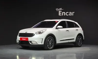 Kia Niro · 2017 год