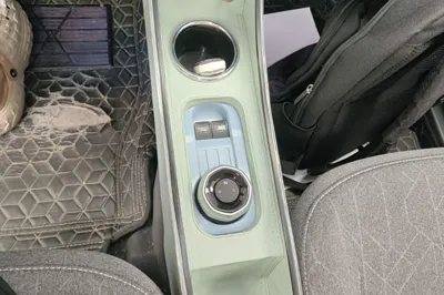 Geely Galaxy Panda 2023, 33200 км, за 41751.75 CNY - фото 16