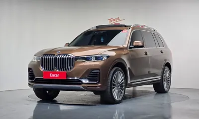 BMW X7 · 2020 год