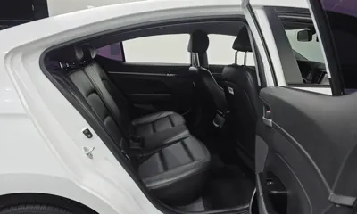 Hyundai Avante 2018, 110533 км, за 9700000 KRW - фото 11
