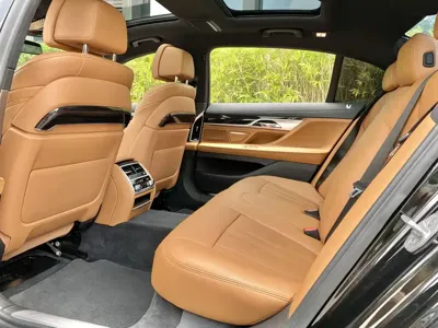 BMW 7 Series 2018, 60000 км, за 208000 CNY - фото 14