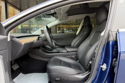 Tesla Model 3 2019, 114900 км, за 146663.62 CNY - фото 17