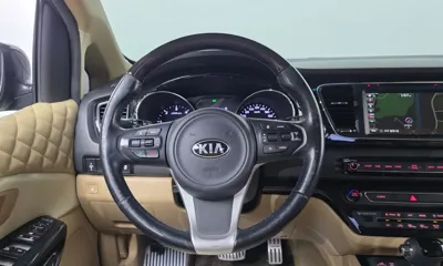 Kia Canival 2016, 140631 км, за 12900000 KRW - фото 15