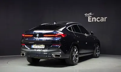 BMW X6 2023, 37988 км, за 81000000 KRW - фото 2