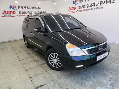 Kia Canival · 2012 год