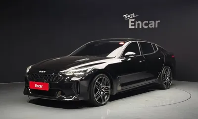 Kia Stinger · 2023 год