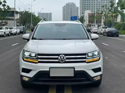 Volkswagen Tharu 2020, 70000 км, за 69800 CNY