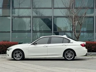 BMW 3 Series 2019, 100000 км, за 89800 CNY - фото 4