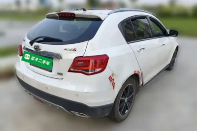 Geely Auto Emgrand 2015, 37500 км, за 24527.07 CNY