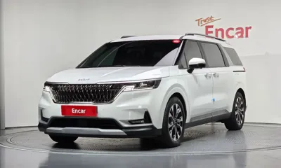 Kia Canival · 2023 год