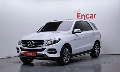 Mercedes-Benz GLE-Class · 2017 год