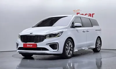 Kia Canival · 2019 год