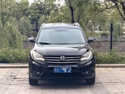 Fengguang Fengguang 580 2017, 90000 км, за 14000 CNY